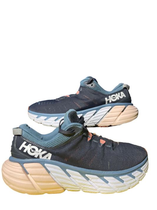 HOKA One One