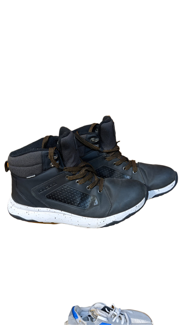 Willard Combos Shoes sz  US 10